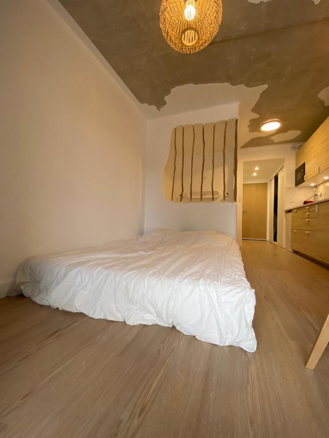 Santorini Hyerois Apartment Hyères Екстериор снимка